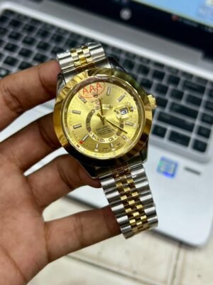 Two-Tone Luxury Watch – Black Dial, Gold Fluted Bezel & Jubilee Bracelet(Multiple Colours) Hover Image