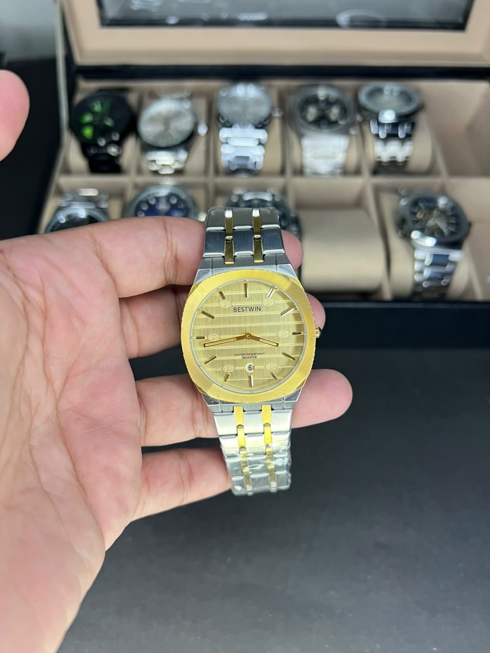 Bestwin Slim Two-Tone Watch – Gold Textured Dial & Steel Bracelet Hover Image