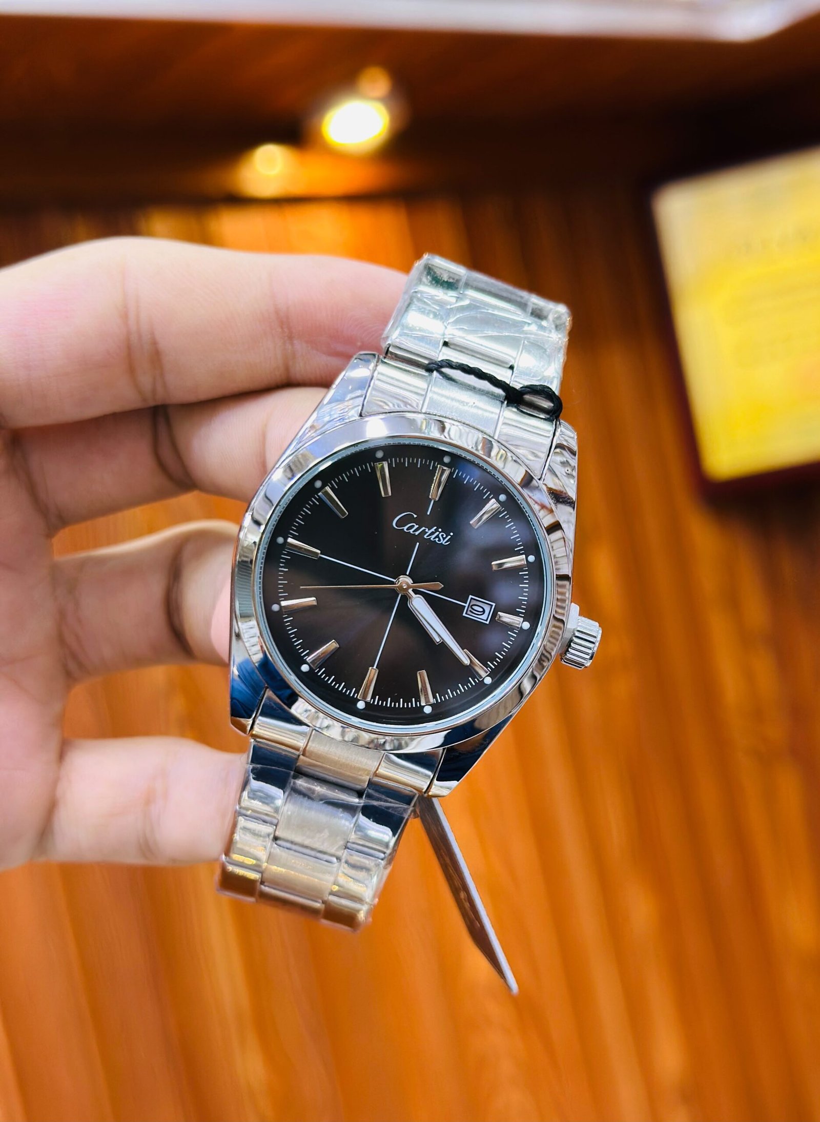 CARTISI Classic Watch – Black Dial, Date Window & Steel Bracelet Hover Image
